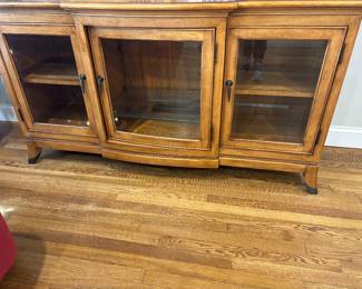 TV / MEDIA STAND