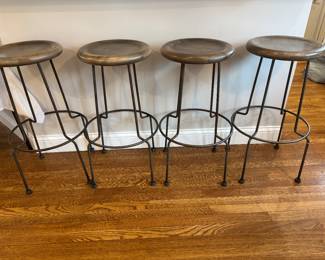 4 BAR STOOLS