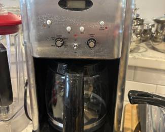 COFFEE MAKER