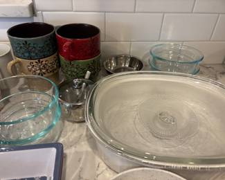 MUGS & COVERED DISHES