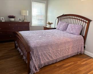 BEDROOM SET FULL/QUEEN BY THOMASVILLE, BED LINENS FOR SALE AS WELL