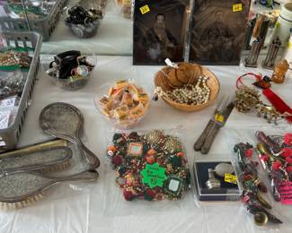 Vintage jewelry; sterling vanity set; Bakelite mah Jong pieces