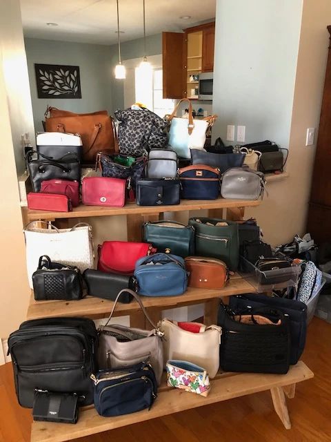 Designer purse EXTRAVAGANZA!! Many items are NWT! 
