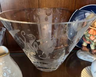 Sea Horse crystal bowl