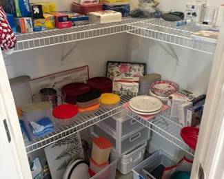 Pier 1, Crate & Barrel and other household/kitchen wares