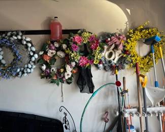 Wreaths from Crate & Barrel, and more