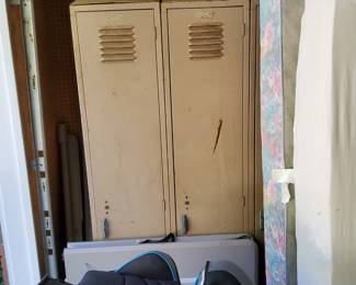 Lots of Vintage Lockers