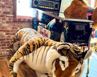 $1000 - Ramat stuffed tiger - Made in Italy! - 74L