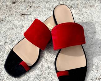 SOLD - Ferragamo sandals - size 8 (looks like they have never been worn!)