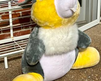 $200 - "Thumper" 36" H 