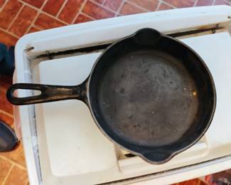 Grizwald skillet small