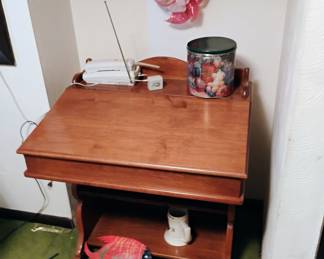 HAYWOOD WAKEFIELD Secretary desk