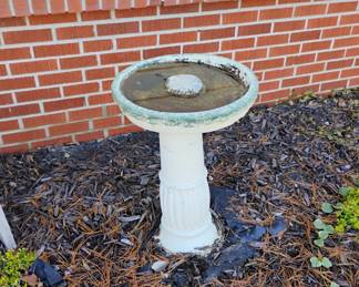 Bird bath