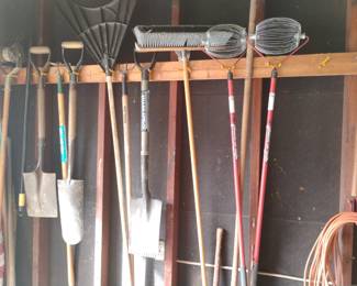 LAWN TOOLS
