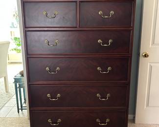 Tall six-drawer bedroom dresser. In perfect condition, drawers open smoothly. Some drawers covered in velvet fabric. In mint condition as it was barely used by previous owner.