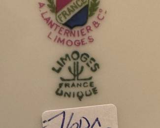 Limoges Porcelain China (76pc)