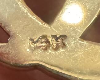14K Gold Pin