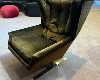 Adrian Pearsall Tufted Wingback Moss Green Velvet with Chrome Sled Base Armchair (31-1/2"W x 38-1/2"D x 38"H)