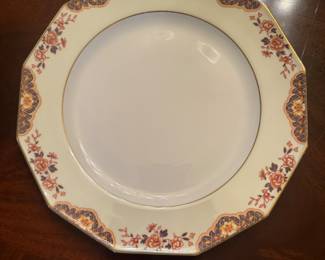 Limoges Porcelain China (76pc)