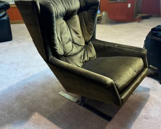 Adrian Pearsall Tufted Wingback Moss Green Velvet with Chrome Sled Base Armchair (31-1/2"W x 38-1/2"D x 38"H)