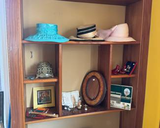 Huge Selection of Women's Hats