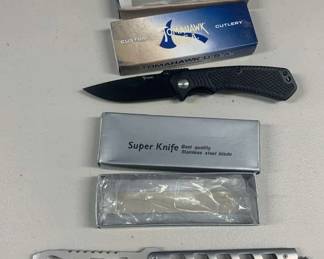 SCH250 Tomahawk and Super Knife branded knives
