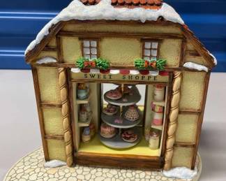 SCH501 - Vintage Hummel Music Box & Night Light “The Bakery Display”