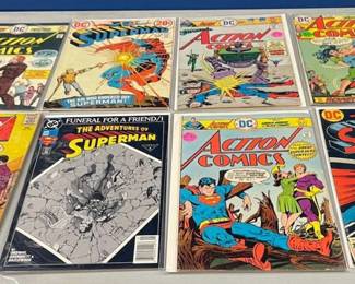 SCH032 - Collectible Collection Of Superman Comics