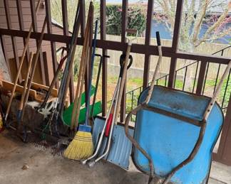 Garden & Yard Tools – Rakes, Hoes, Wheelbarrow, & More	