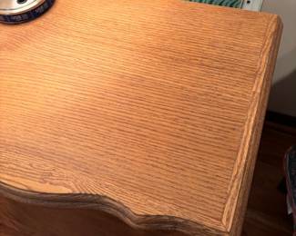 Oak nightstand with hidden compartment (photo 2 of 2)