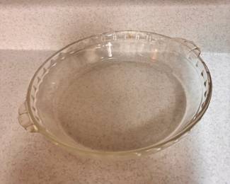 Pyrex pie dish