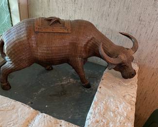 Auction Item https://www.estatesales.net/CA/Arbuckle/95912/marketplace/71590