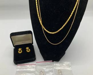 18K Jewelry And Nuggets