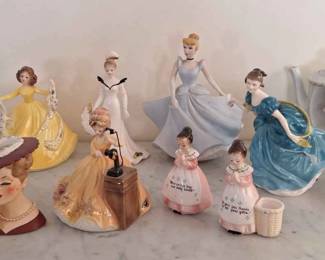 Royal Doulton, Josef Original Figurines Napco Prayer Ladies Music Boxes