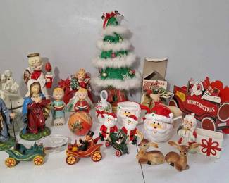 Vintage Christmas Items Napcoware