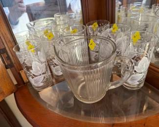 Ribbed glass picture / measuring cup.