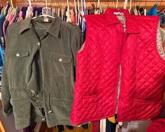 Tons of women's clothing.