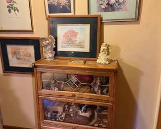 Oak barrister bookcase. Leaded glass.