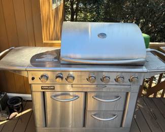 Large BBQ Grill