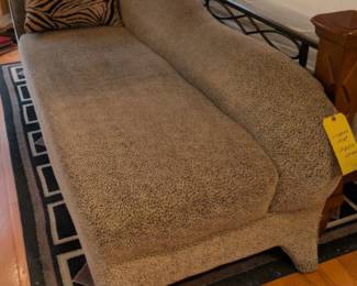 Chaise Lounge