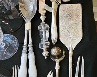 Serving piece selections