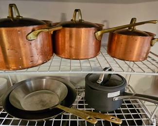 Copper and non stick cookware