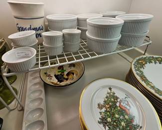 Fitz & Floyd St. Nicholas Christmas plates