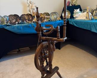 Another spinning wheel!