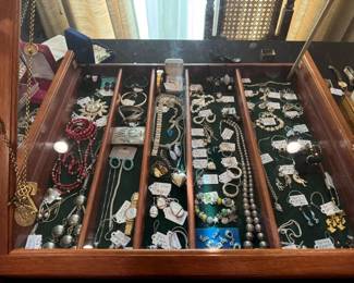 Tons of fabulous jewelry, including 14K and sterling silver