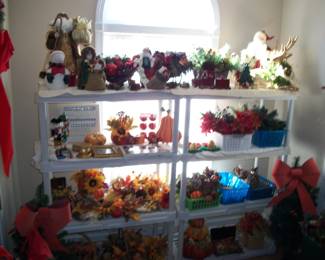 Holiday Floral and Decor
