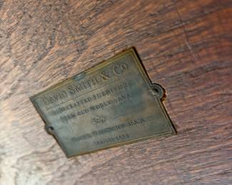 David Smith & Co Rustic Dining Table with 4 Dining Chairs