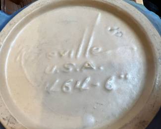 Roseville Pottery Freesia Bowl – 464-6