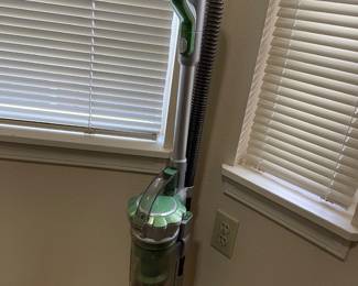 A-Go-Go Cordless Vacuum