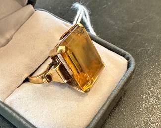 Vintage: Mid-Century, 14K Cocktail Ring